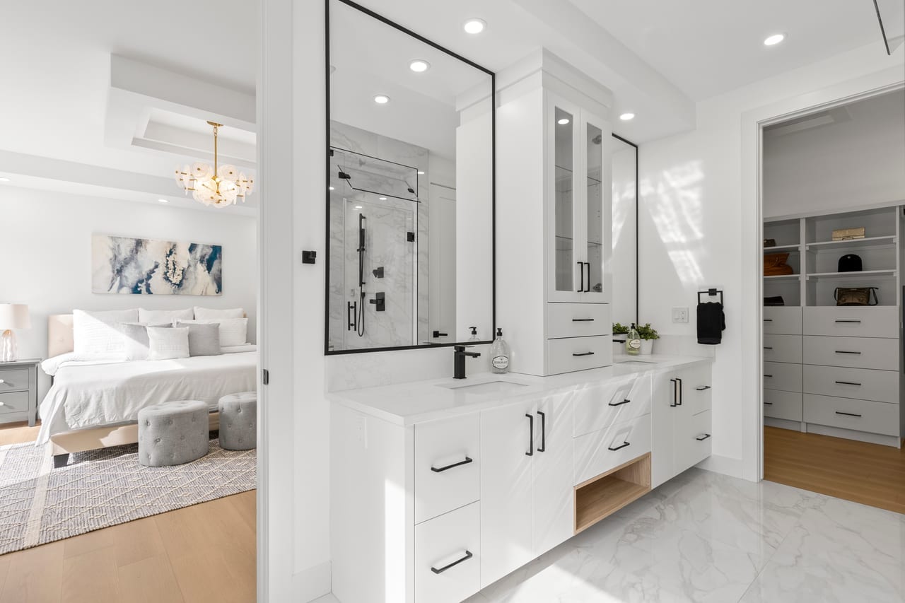 Bathroom-with-view-to-bedroom-Photos-4-Real-Estate.jpg