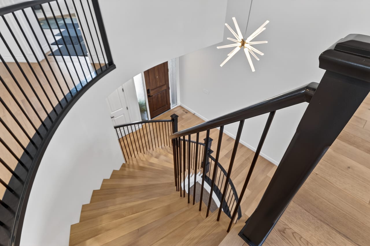Curved-Stairs-House-in-Auburn-Bay.jpg